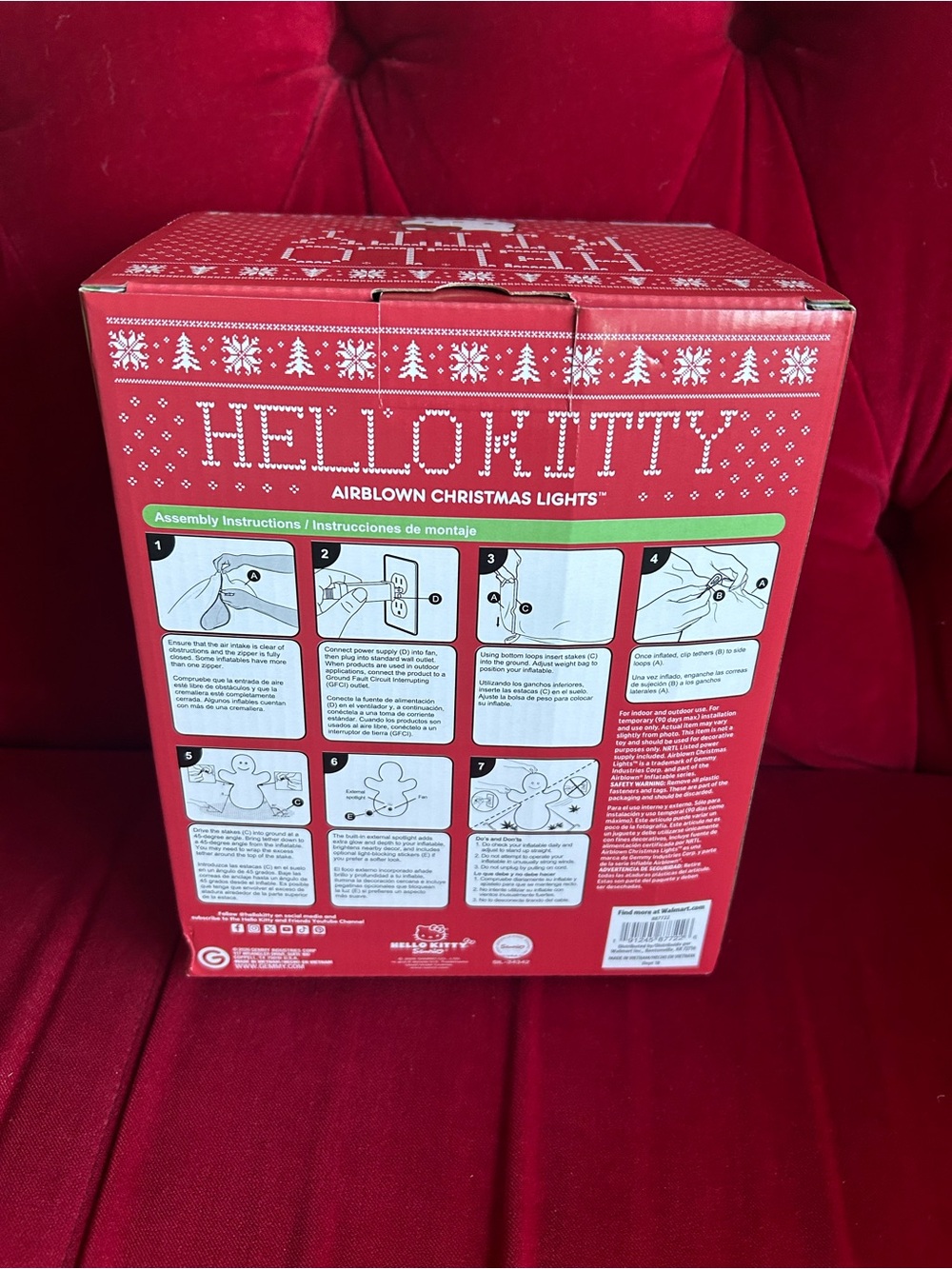 Hello Kitty Christmas Inflatable - Picture 3 of 3